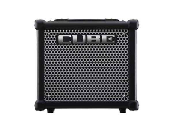 Découvrez les performances impressionnantes du Roland CUBE-10GX noir : un ampli qui allie puissance sonore et design compact pour les musiciens exigeants.