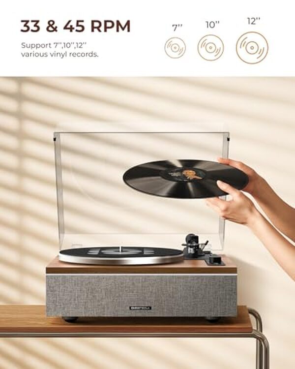 Découvrez la performance incomparable de la platine vinyle Qlearsoul One-S qui marie vintage et modernité avec style et technologie avancée.