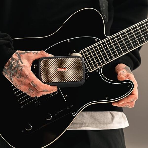 Découvrez notre test complet du Positive Grid Spark Go, l'ampli intelligent ultra-portable pour musiciens en déplacement. Performances, connectivité et prix. 