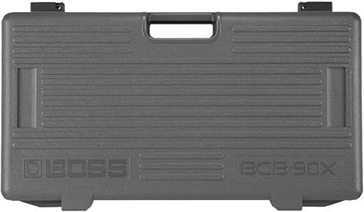Test du pedalboard BOSS BCB-90X : résistant et personnalisable pour 10 pédales
